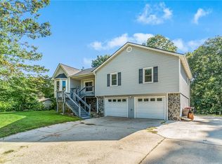 2694 Bomar Rd, Douglasville, GA 30135