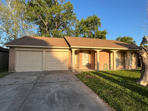 806 Canna St, Channelview, TX 77530