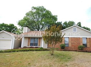 11130 Kingfisher Dr, Charlotte, NC 28226