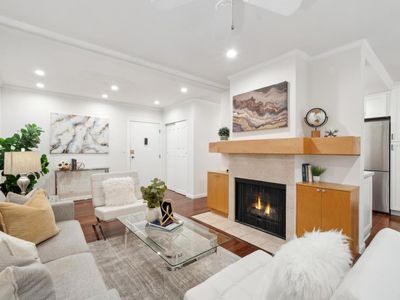 1209 Oak Grove Ave APT 101, Burlingame, CA, 94010