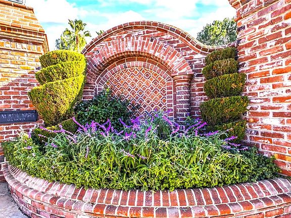 4th image of 16280 Whispering Spur St