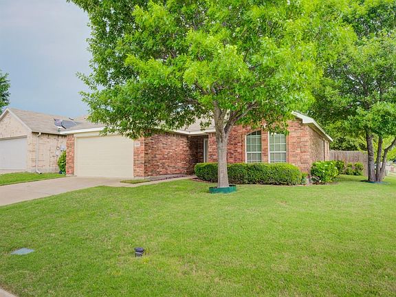 2nd image of 800 Stags Leap Dr