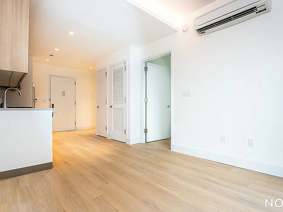 3rd image of 393 Weirfield St #401