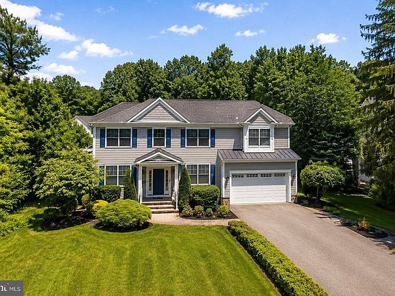 3rd image of 177 Terhune Rd