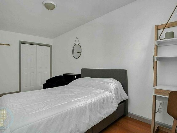 4th image of 144 W 133rd St #2AA