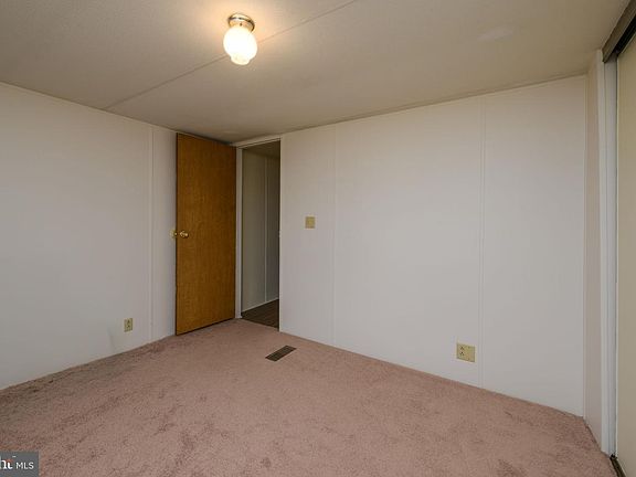 5th image of 58 Major St