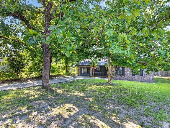3rd image of 103 Cambell Ct