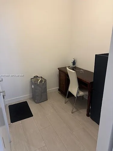 2831 S Bayshore Dr #1504 Photo 1