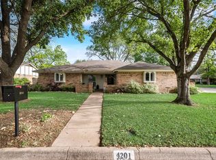 4201 Woodhill Dr, Arlington, TX 76016