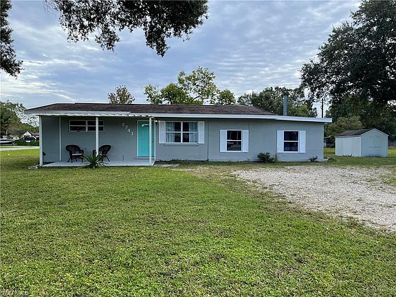 2nd image of 2741 Lakeview Dr
