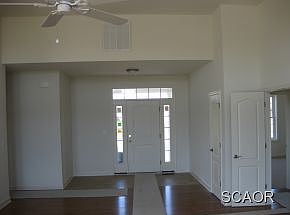 3rd image of 23327 Greenbank Dr