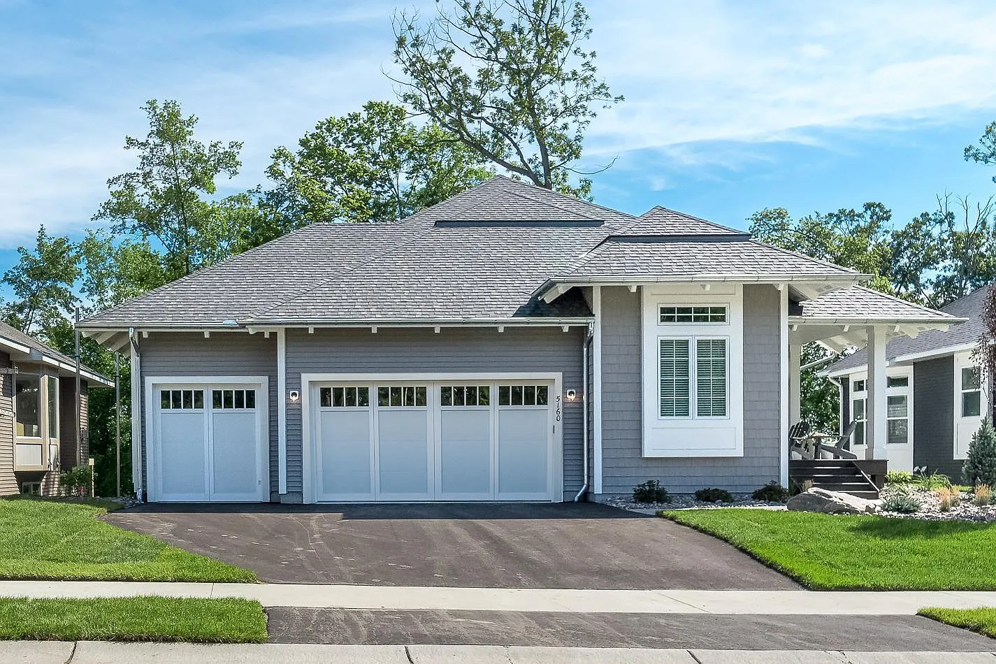 5175 Ranchview Ln N — Photo 1