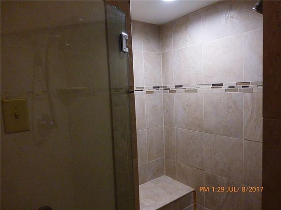 5th image of 1508 Woodcreek Dr