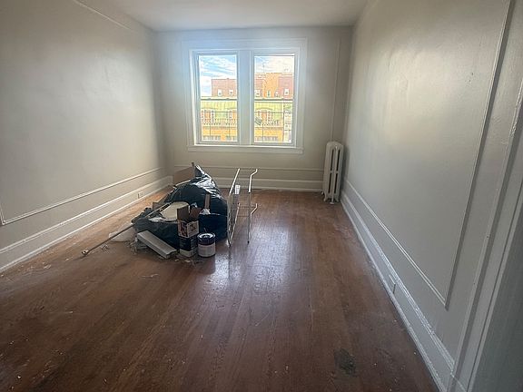 2nd image of 206 S Harrison St #32