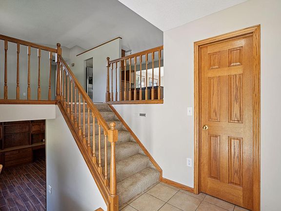 5th image of 21590 Heath Ave N