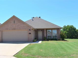 5911 N Canyon Ct, Stillwater, OK 74075
