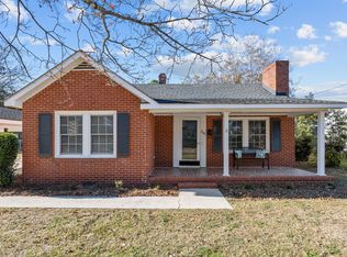 209 N Watauga Ave, Dunn, NC 28334