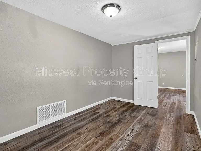 15 Marie Dr — Photo 11