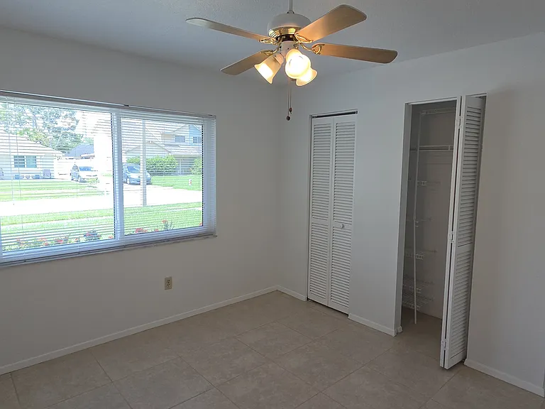 3416 Laurel Dale Dr — Photo 8