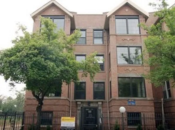 1365 E 64th St #2, Chicago, IL 60637