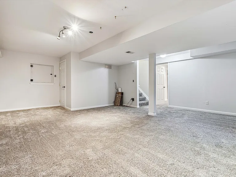2060 E 134th Ave — Photo 23