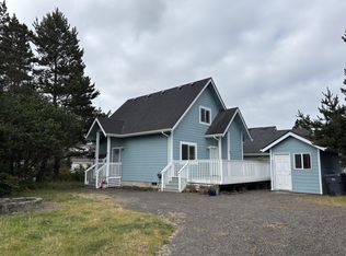 905 Pacific Surf Ave SW, Ocean Shores, WA 98569