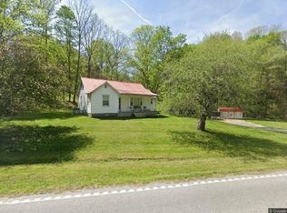 4950 Union Camp Rd, Lafayette, TN 37083