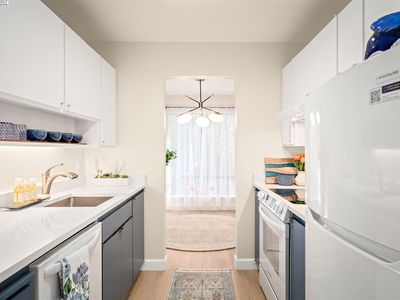 430 N Civic Dr APT 313, Walnut Creek, CA, 94596