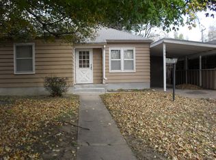 802 N 8th St, Arkansas City, KS 67005