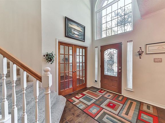 4th image of 2601 Piney Woods Dr