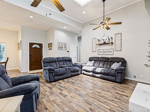 5th image of 204 N West A Allen Blvd