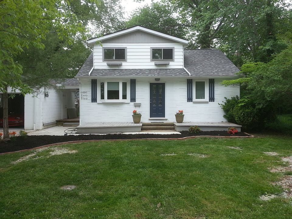1st image of 125 Fay Ave
