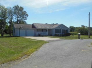 27 Senior Dr, Greenwich, OH 44837