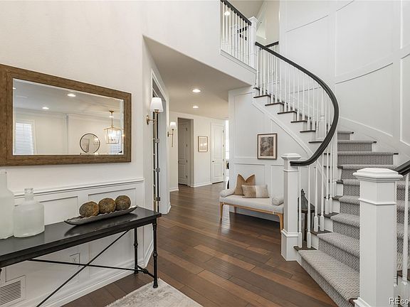 2nd image of 802 Braesheather Place