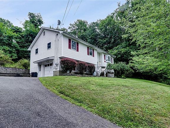2nd image of 604 Shore Dr