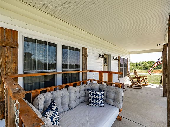 30th image of 237 Lear Rd