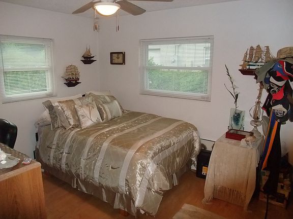 2nd image of 1668 S Betty Ln