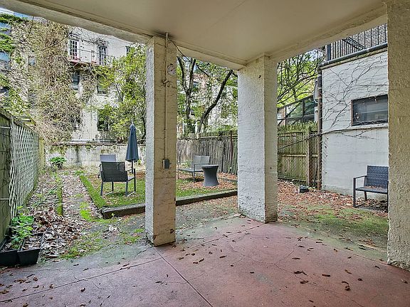 2nd image of 229 E 31st St