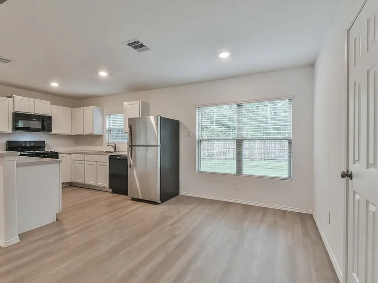 3707 Solanum Dr — Photo 13