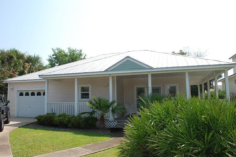 2nd image of 4432 Ocean View Dr
