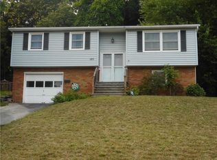 103 Valley St, Rochester, NY 14612