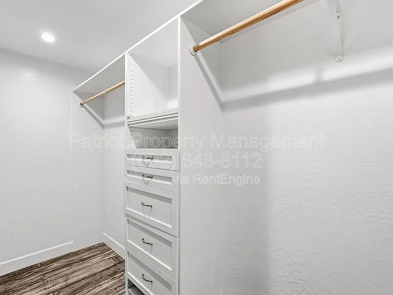 207 E El Caminito Dr — Photo 26