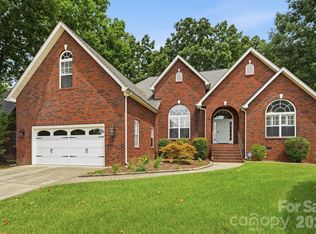 1366 Crown Ridge Dr, Fort Mill, SC 29708