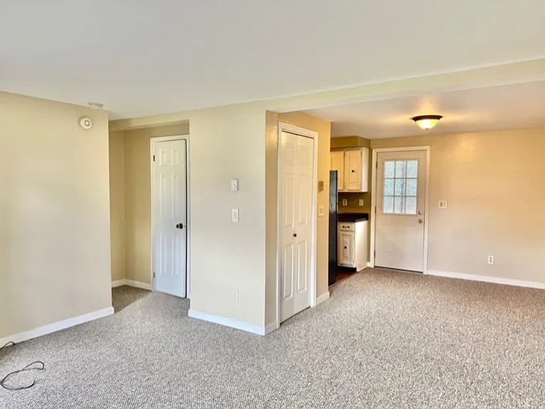 120 Hinsdale St — Photo 5