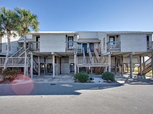 1804 Gulf Beach Dr #15, Eastpoint, FL 32328