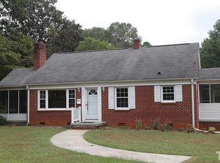 310 N Cameron St, Hillsborough, NC 27278