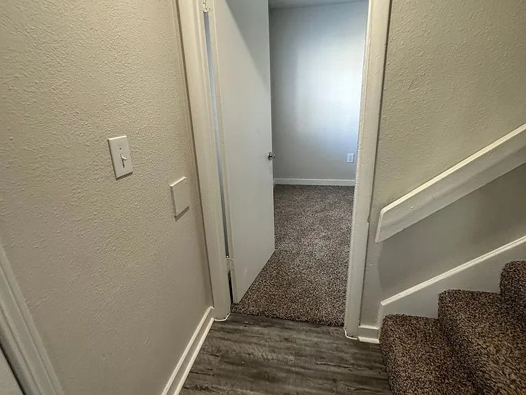 Regency Point Luxury Apartments — Photo 109