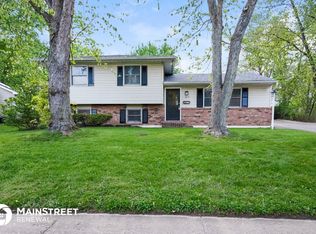 3077 Rutledge Dr W, Columbus, OH 43232