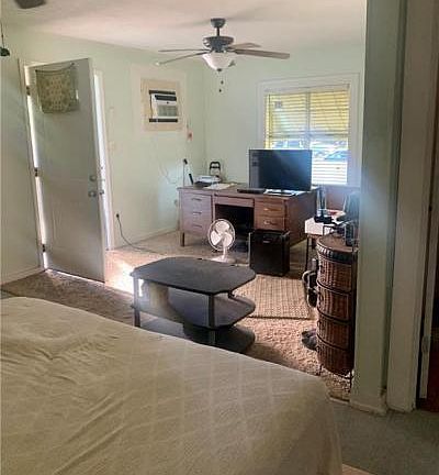 3rd image of 4405 King St