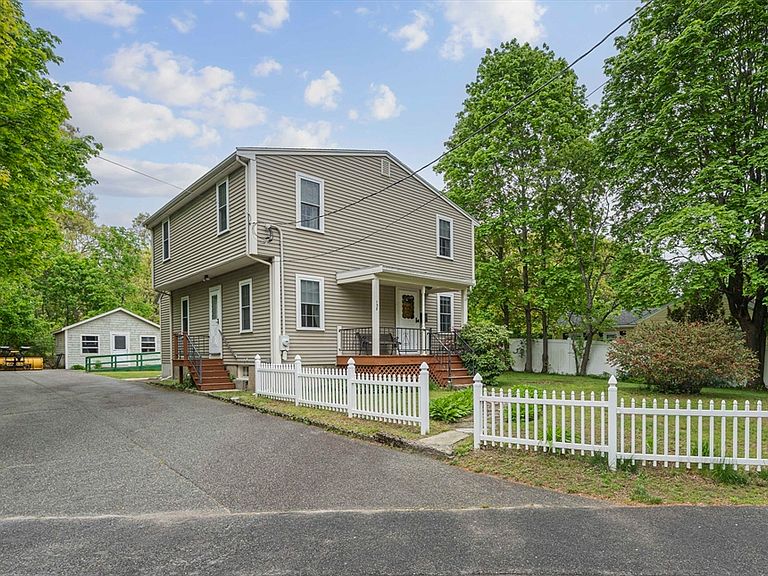 Listing photo 2